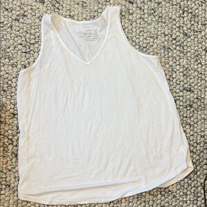 Torrid White V-Neck Tank Top